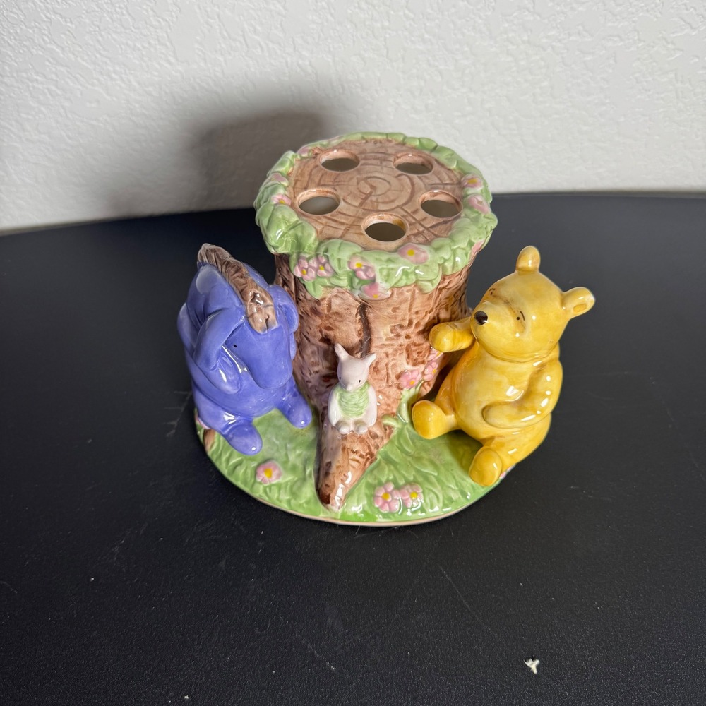 Disney Toothbrush Holder Unisex OS Multicolor Pooh Eeyore Piglet Tree Stump
